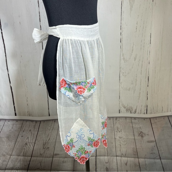 Vintage Handkerchief Floral Hostess Half Apron Handmade Kitchen Cooking Baking - Picture 5 of 16